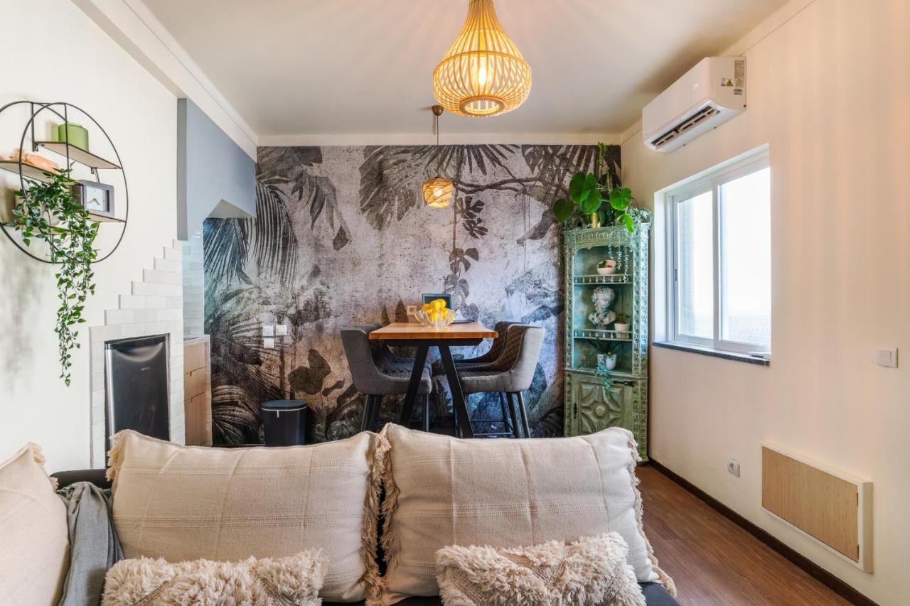 Arty Vintage Townhouse With Rooftop Shower & Sun Loungers 奥良 外观 照片